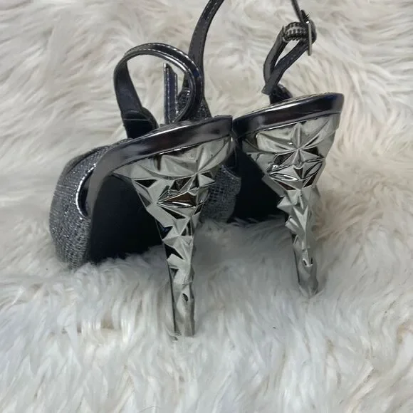 Nicole Miller - Metallic Silver Platform 5” High Heels sz 8.5 - Picture 5 of 10